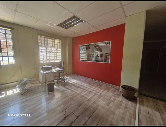 1,383M² WAREHOUSE FOR SALE IN JEPPESTOWN